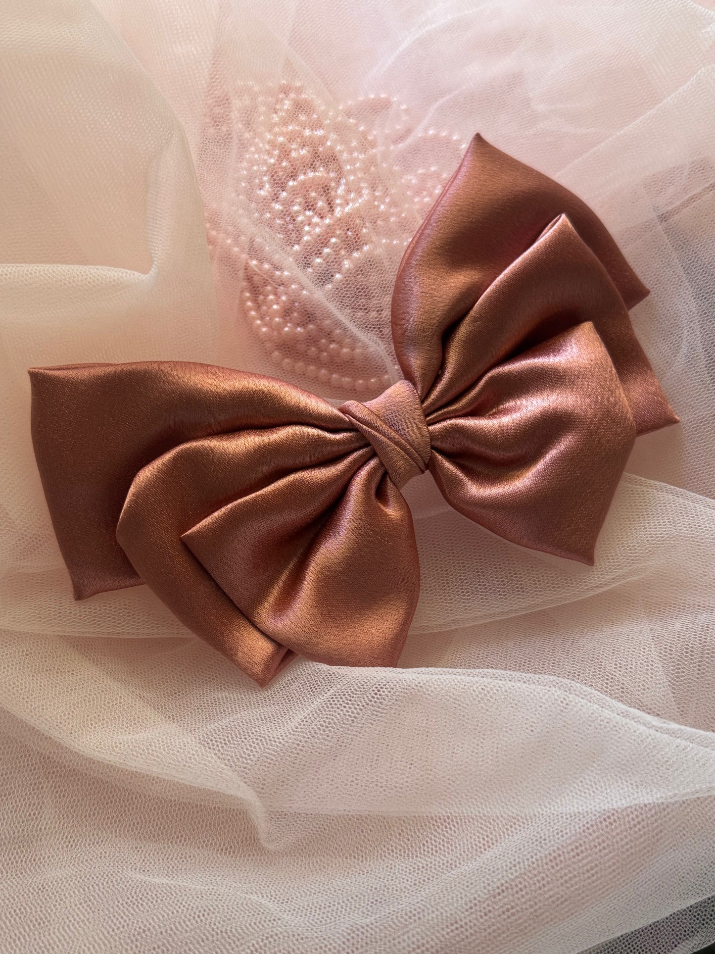 Satin Hair bow with Clip Front Size titled, beautiful metallic Peach Color, with Props