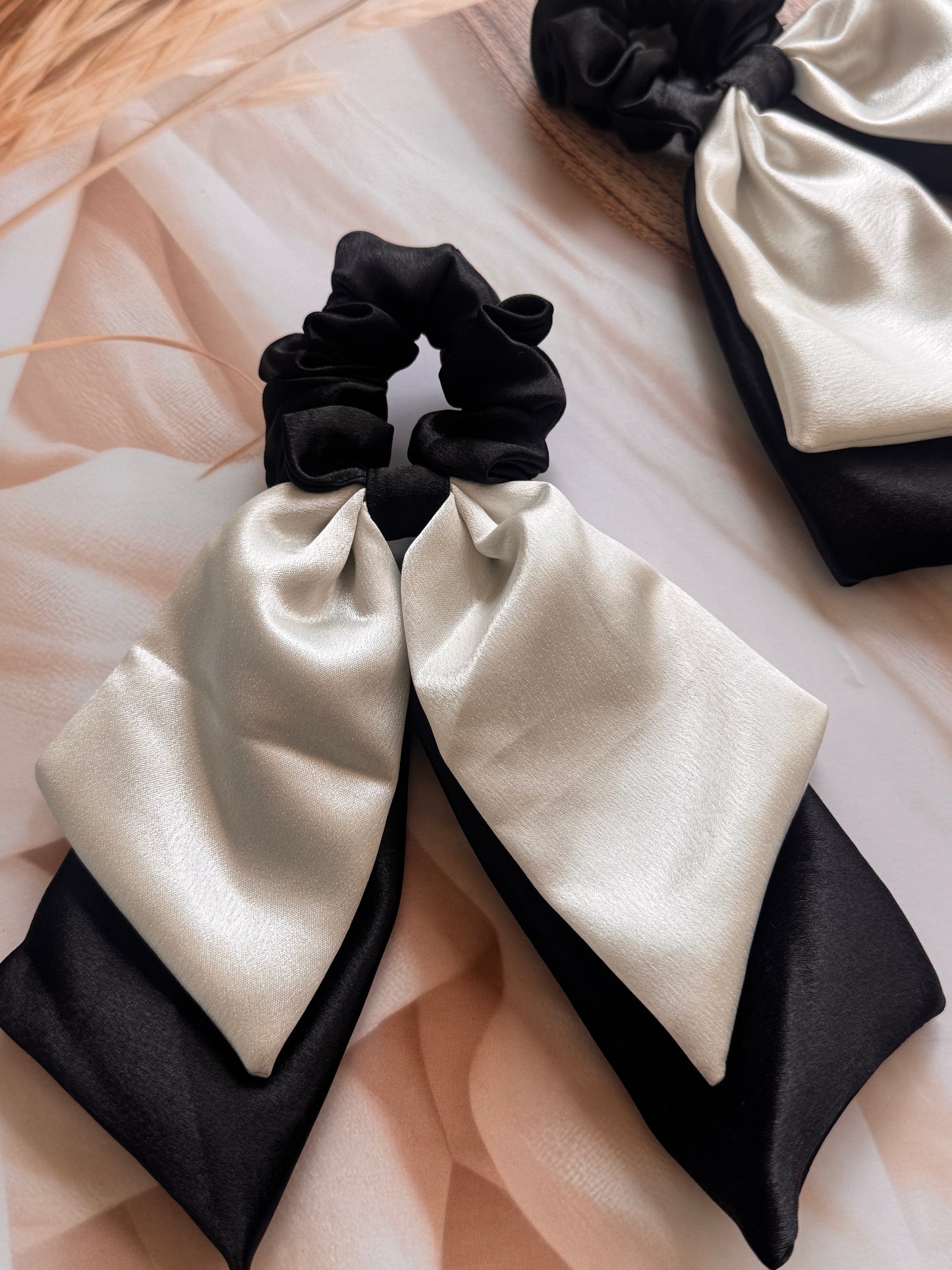 Retro Classic- Black 0 White  - Satin Dual Long Tail Scrunchies
