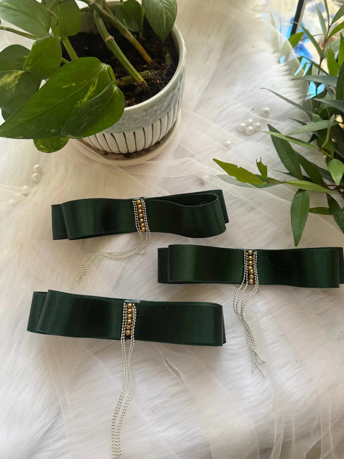 Bows and Bags India | Emerald Elf - Hair Clip | detail view | handmade hair accessories India